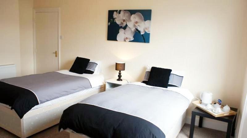 Bentons Guest House Cheltenham Room photo